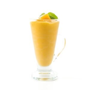 Fresh mango smoothies with a Blender